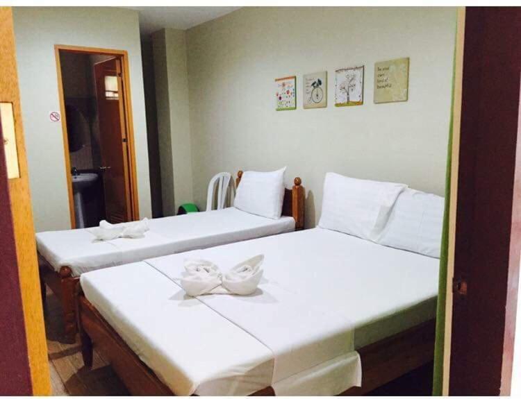 Seascape Lodging House Coron Esterno foto